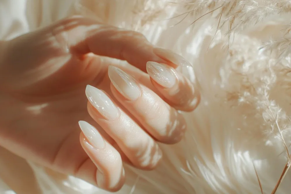 M NAIL LOUNGE