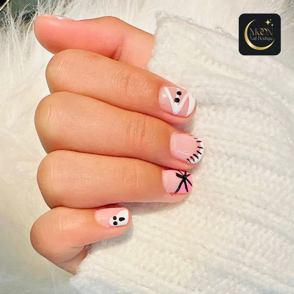 Moon Nail Boutique nail photo