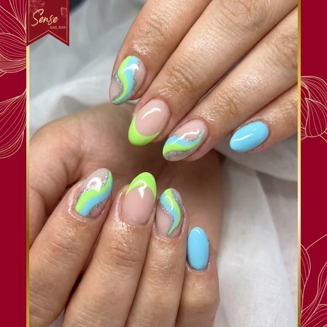 Sense Nail Bar nail photo
