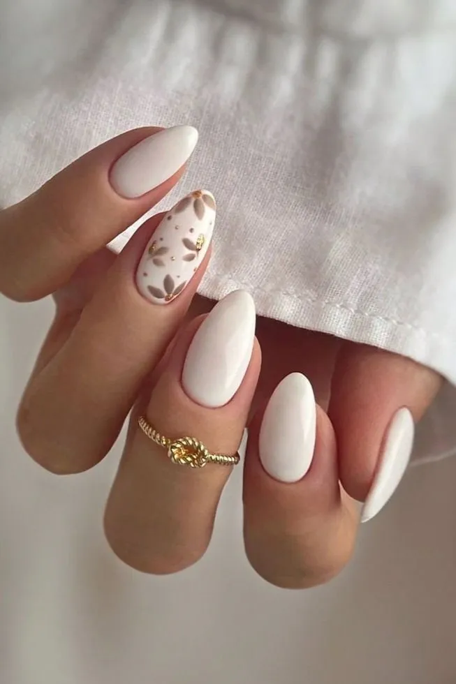 iColor Beauty Lab nail photo