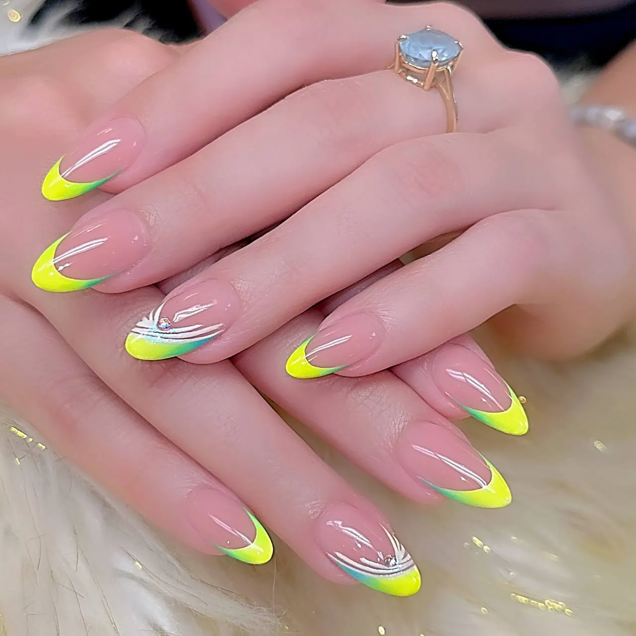 Bamboo Nail Bar