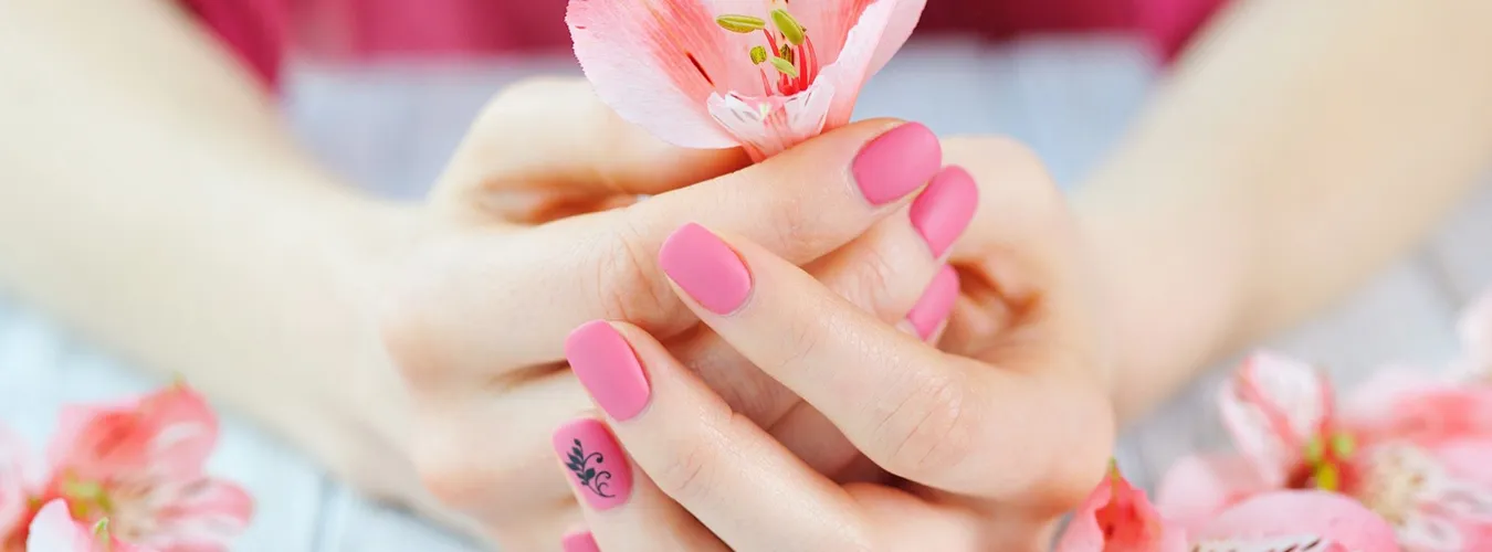 Pinko Nails & Spa nail photo