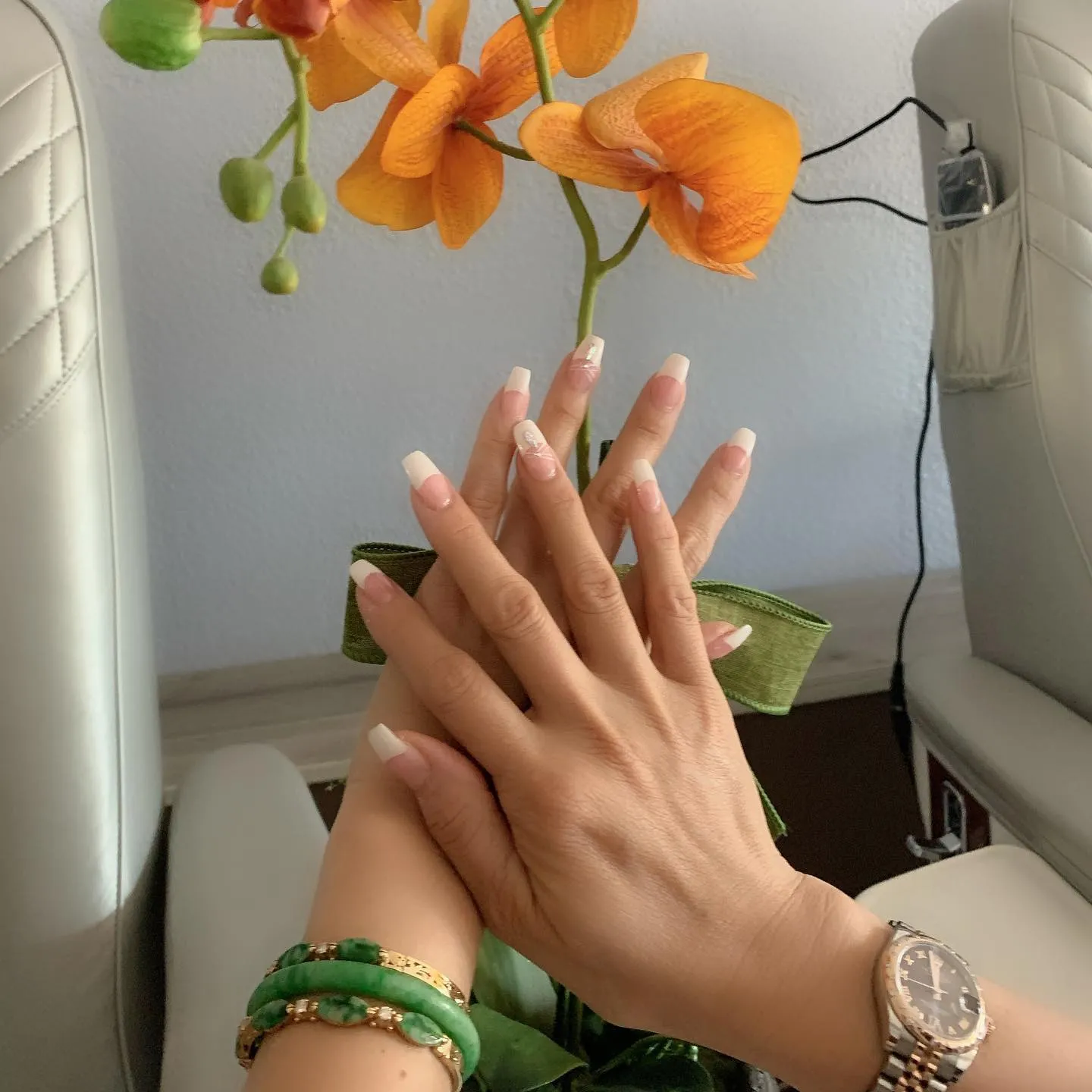 Pearls Nails