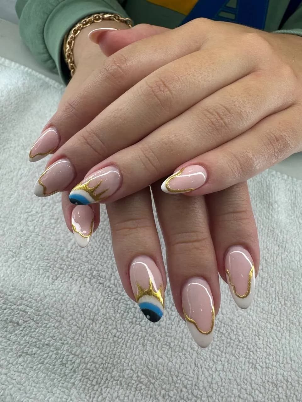 T4 Nail Bar & Spa nail photo