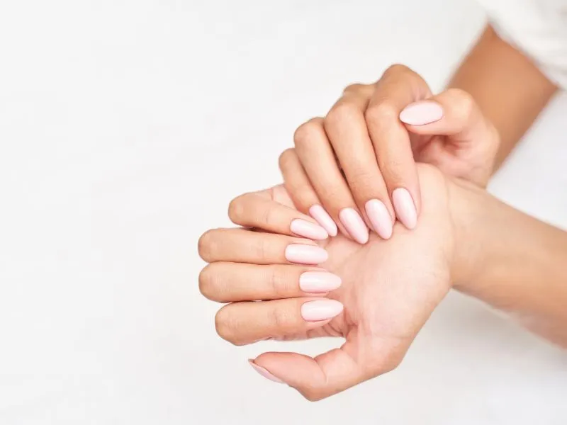 Hey Bella Clean Beauty Studio