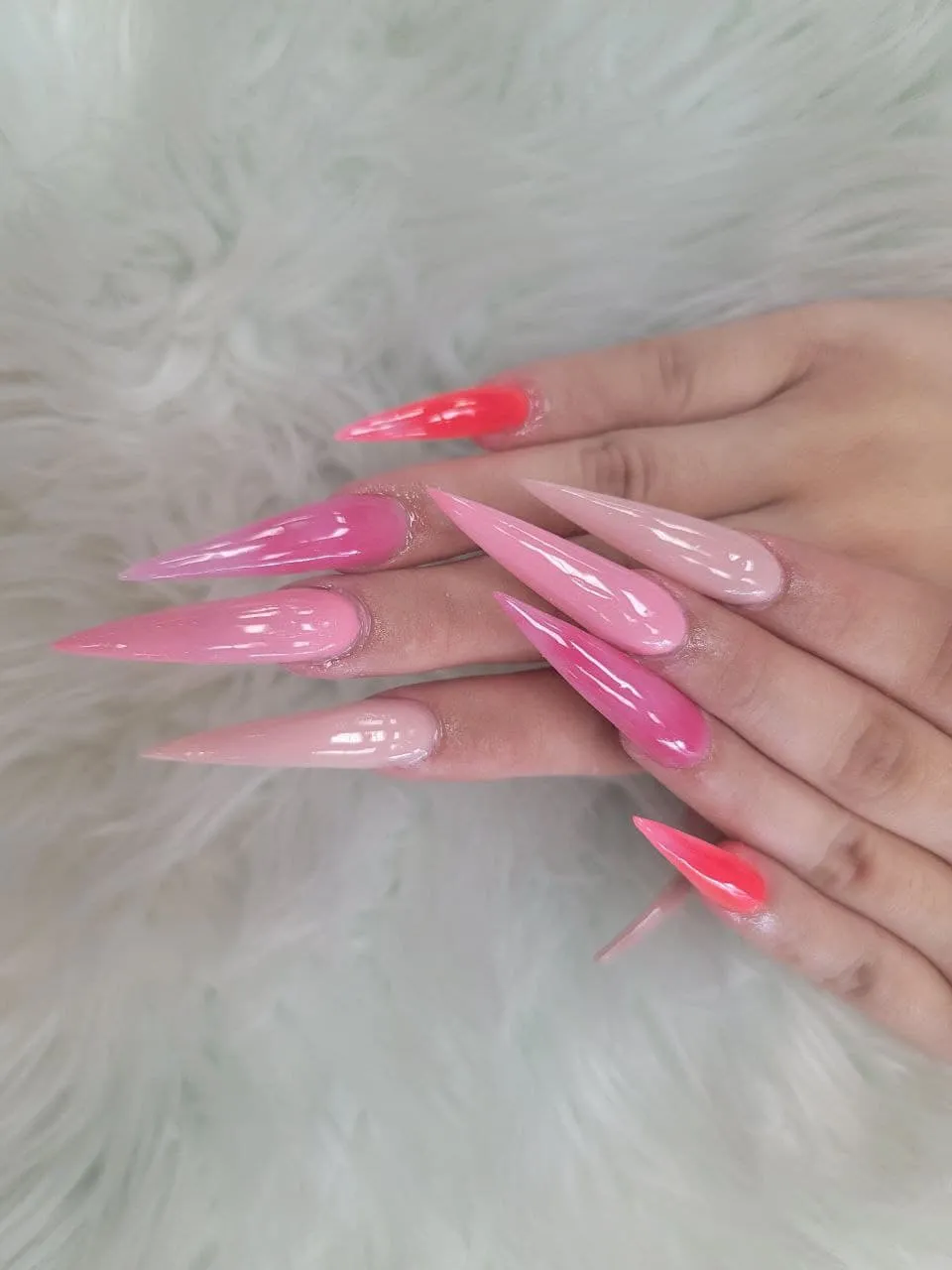 Mindy Nails Bar nail photo